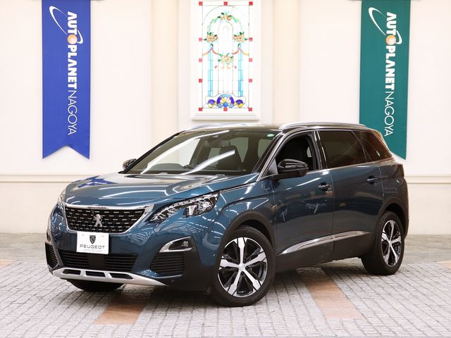 PEUGEOT 5008 2020