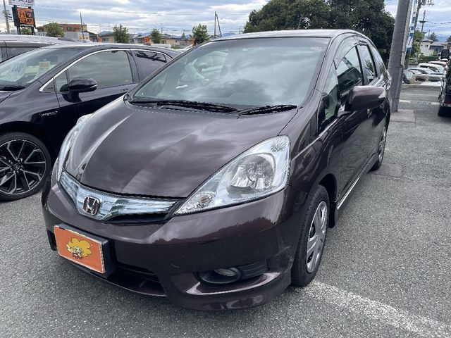 HONDA FIT SHUTTLE HYBRID 2011