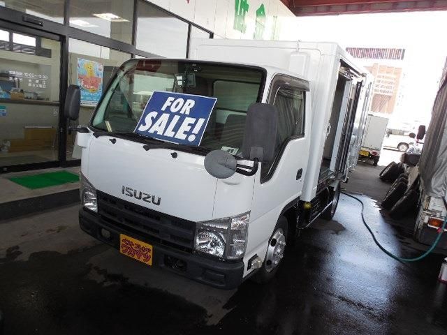 ISUZU ELF 2013