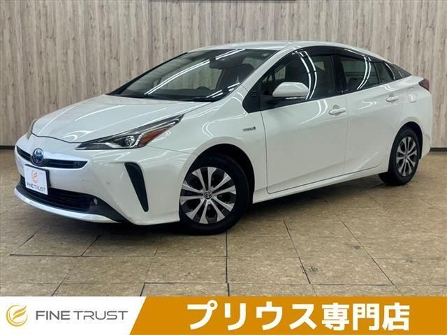 TOYOTA PRIUS 2019