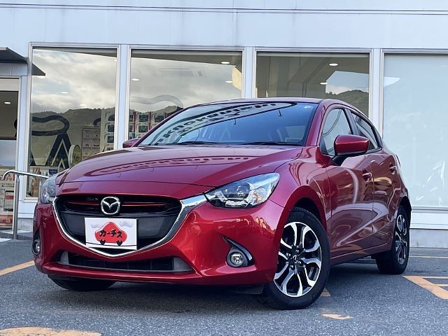 MAZDA DEMIO 2016