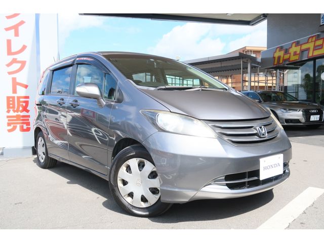 HONDA FREED 2011