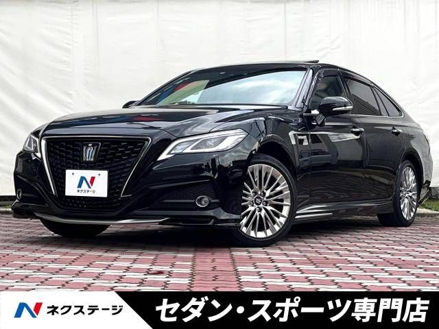 TOYOTA CROWN sedan hybrid 4WD 2020