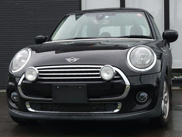 BMW MINI COOPER D 2019