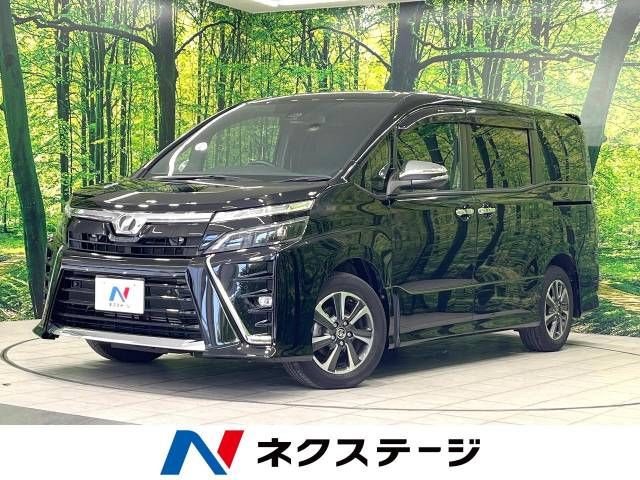 TOYOTA VOXY 2019