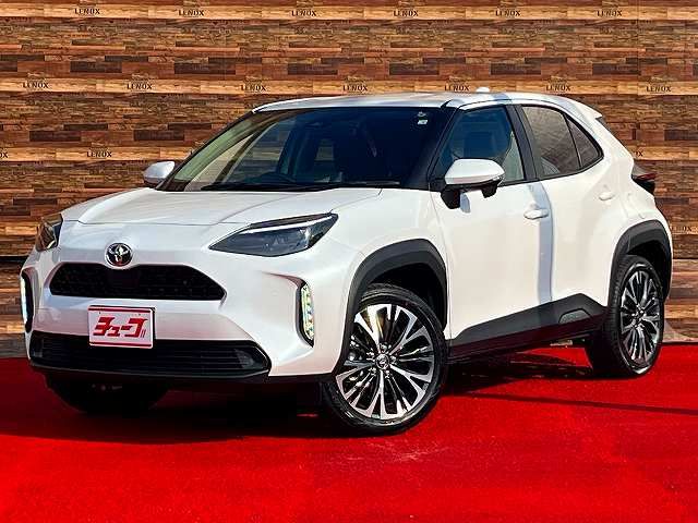 TOYOTA YARIS CROSS 2023