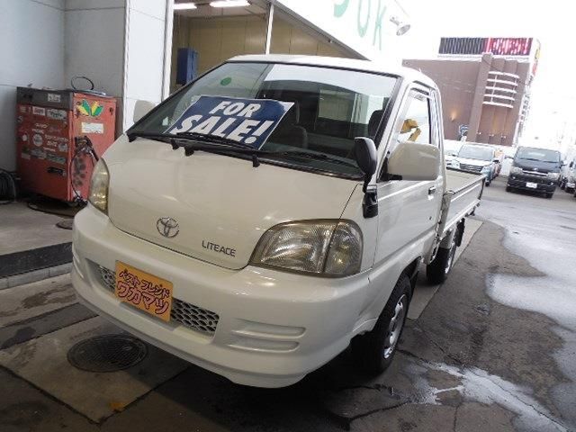 TOYOTA LITEACE truck 4WD 2004