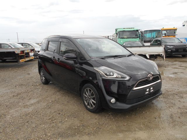 TOYOTA SIENTA 2018