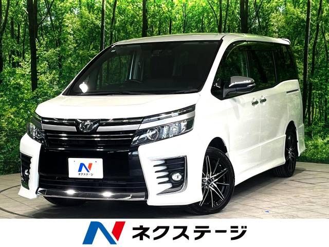 TOYOTA VOXY 2017