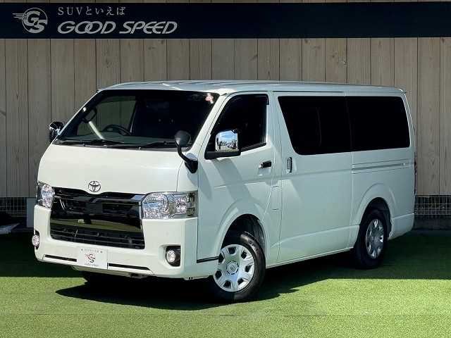 TOYOTA HIACE van 4WD 2022