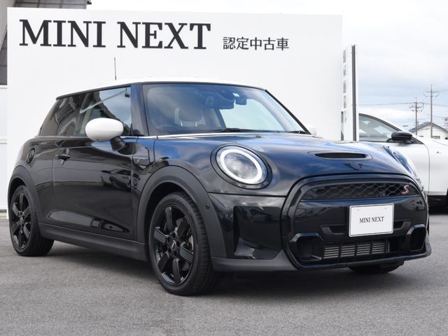 BMW MINI COOPER S 2023