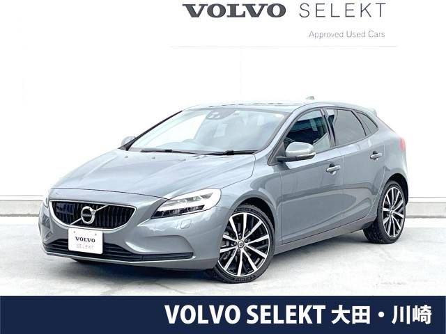 VOLVO V40 2017