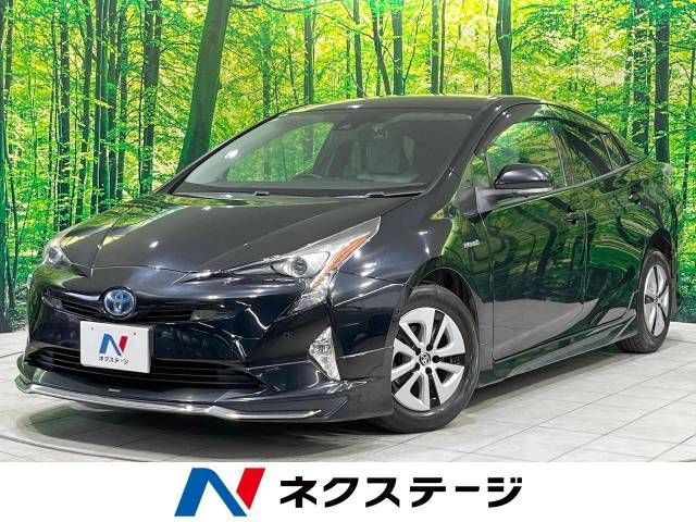 TOYOTA PRIUS 2016