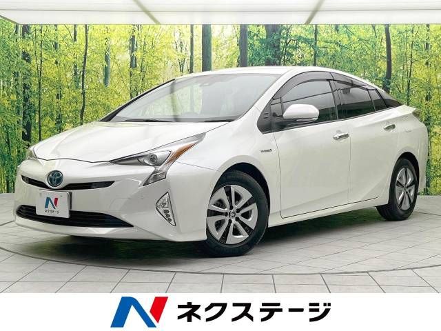 TOYOTA PRIUS 2016