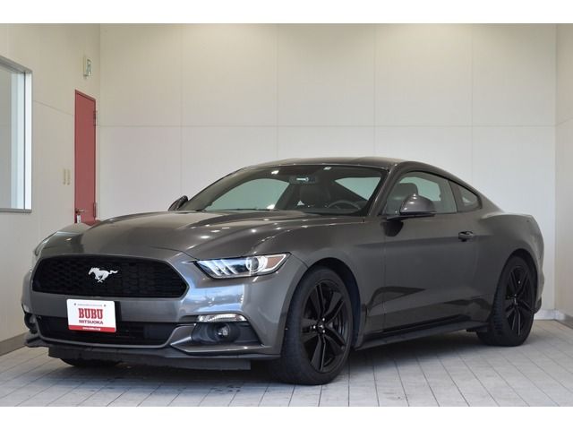 FORD MUSTANG 2015