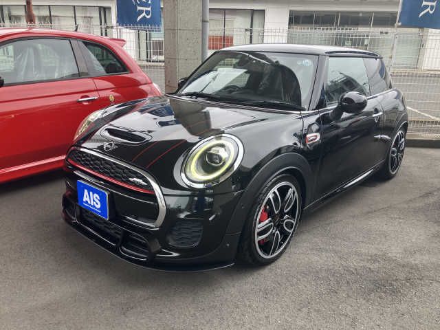 BMW MINI 2019