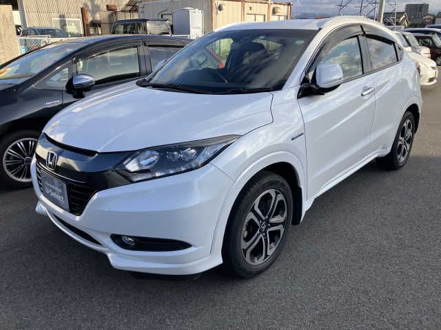 HONDA VEZEL HYBRID 2016