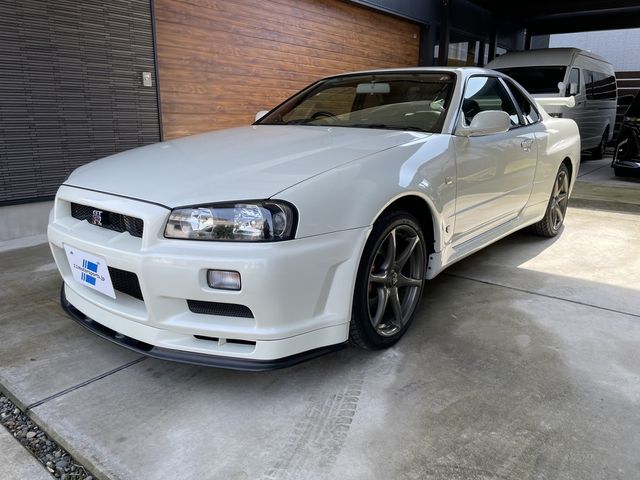 NISSAN SKYLINE GT-R 2002