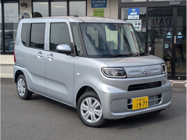 DAIHATSU TANTO 4WD 2024