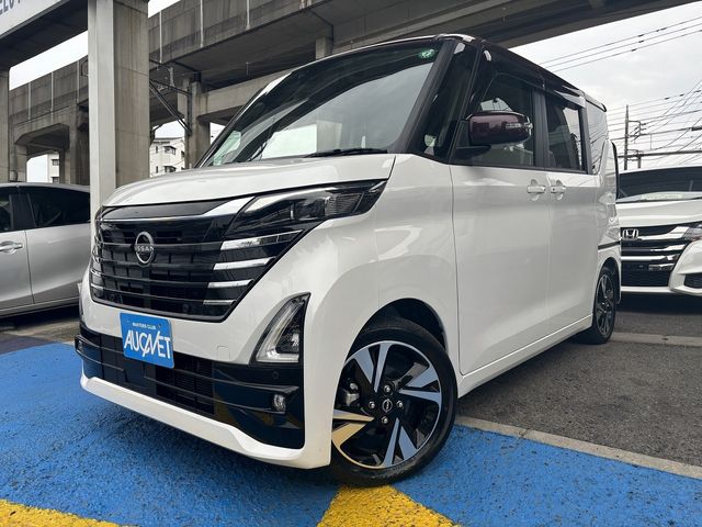 NISSAN ROOX 2024