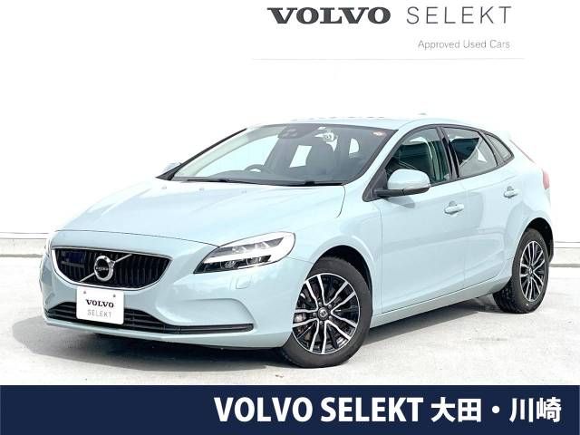 VOLVO V40 2019