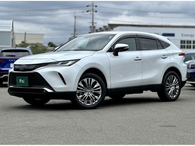 TOYOTA HARRIER HYBRID 2023