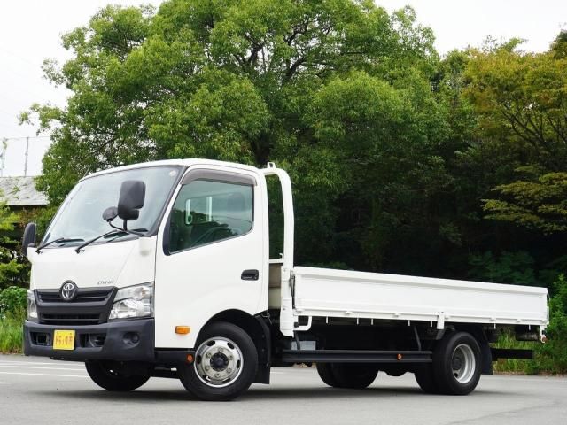 TOYOTA DYNA 2015