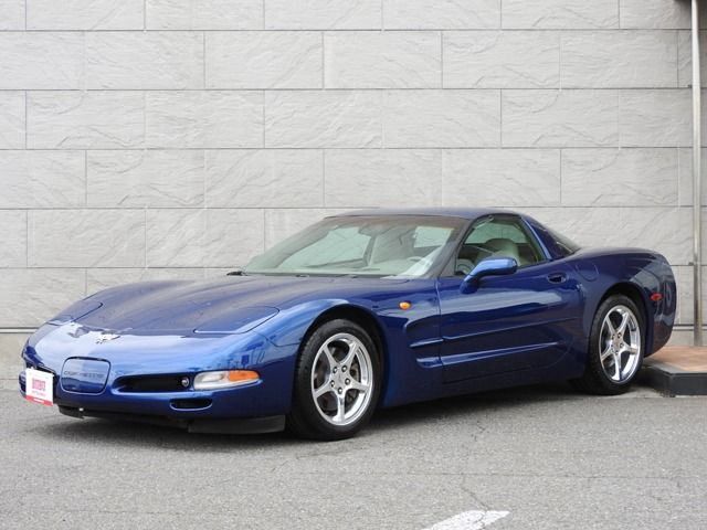 CHEVROLET CORVETTE COUPE 2004