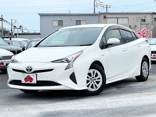 TOYOTA PRIUS 2017