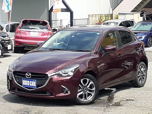 MAZDA DEMIO 2017