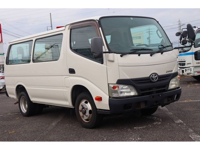 TOYOTA DYNA Route Van 2011