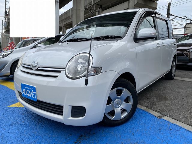 TOYOTA SIENTA 2011