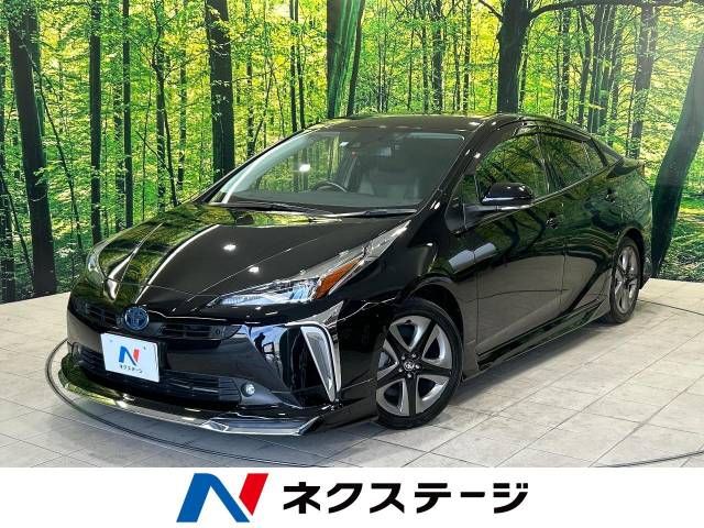 TOYOTA PRIUS 2021