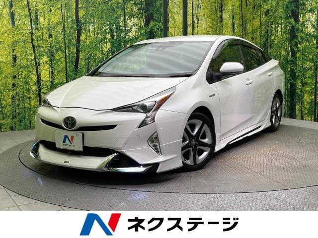 TOYOTA PRIUS 2016