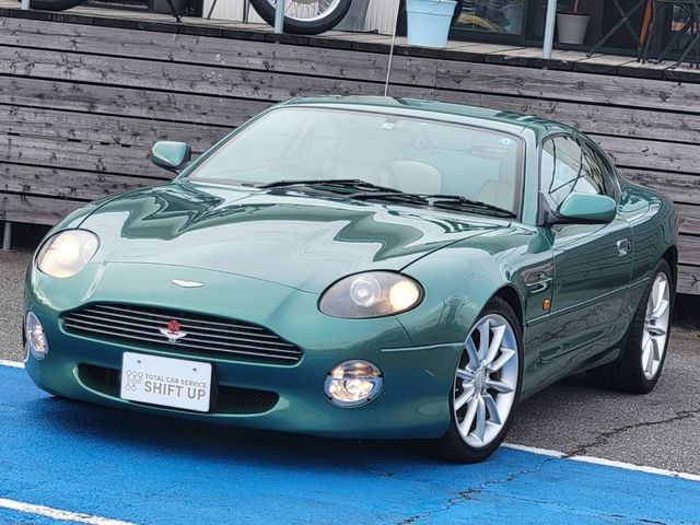 ASTON MARTIN  2000