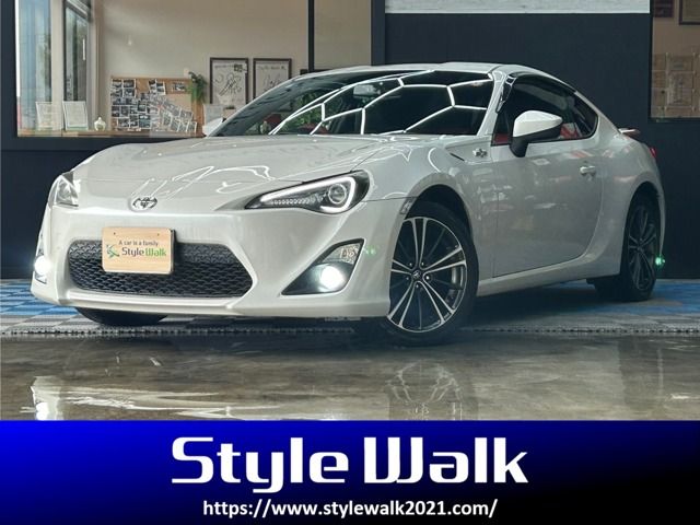 TOYOTA 86 2012