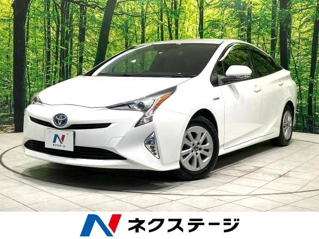 TOYOTA PRIUS 2017