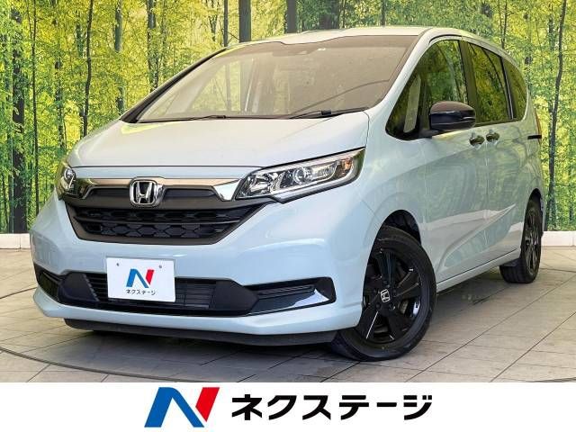 HONDA FREED HYBRID 2022