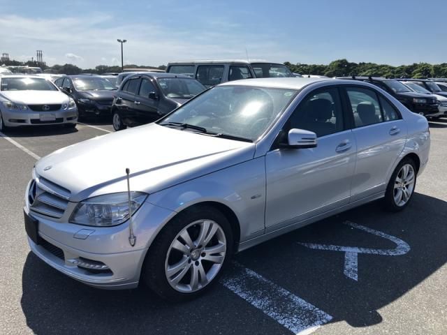 MERCEDES-BENZ C class sedan 2011