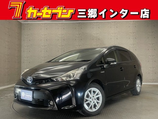 TOYOTA PRIUS ALPHA 2015