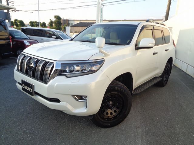 TOYOTA LANDCRUISER PRADO 2023