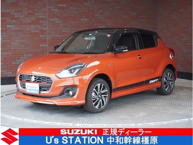 SUZUKI SWIFT 4WD 2021