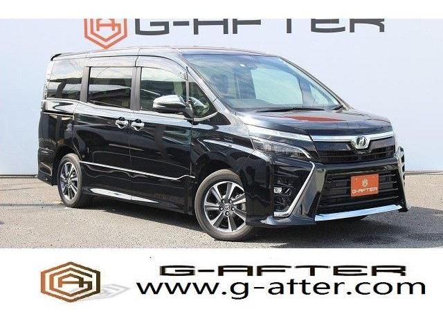 TOYOTA VOXY 2019