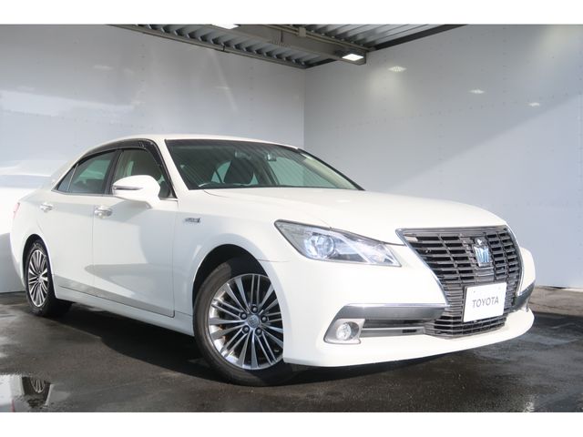 TOYOTA CROWN sedan hybrid 2015