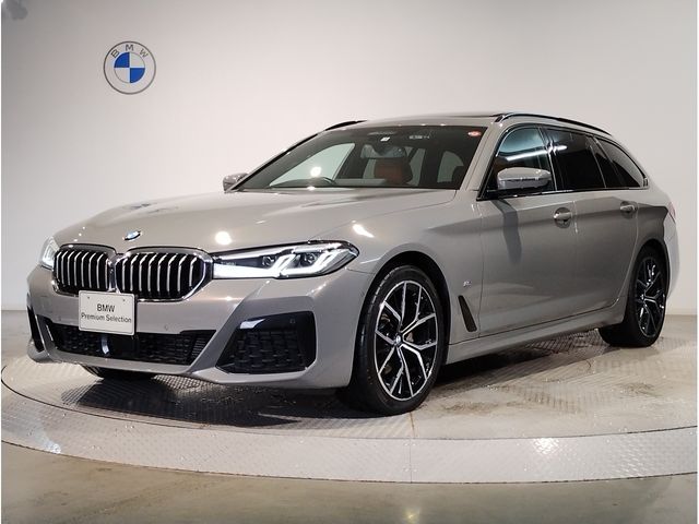 BMW 5series TOURING 2021