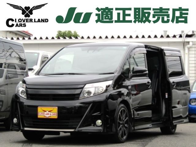 TOYOTA NOAH 2017