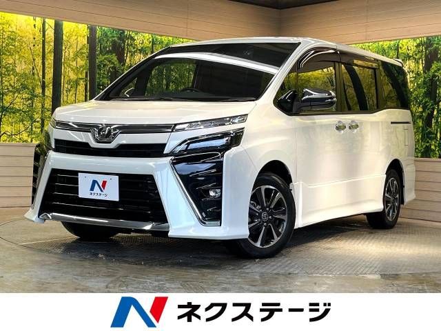 TOYOTA VOXY 2019