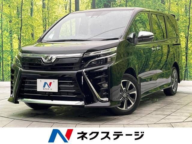 TOYOTA VOXY 2019