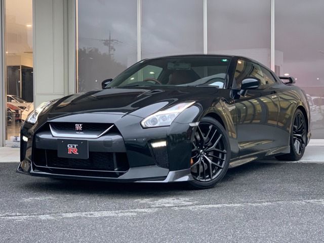 NISSAN GT-R 2017