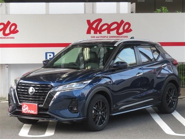 NISSAN KICKS 2022